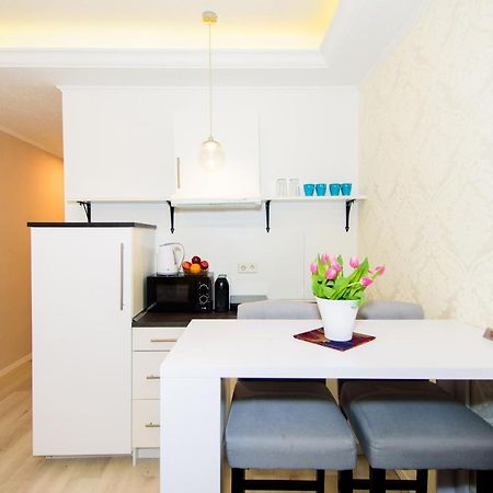 Noble Ferienwohnung In Metzingen-Zentrum Metzingen  Bagian luar foto